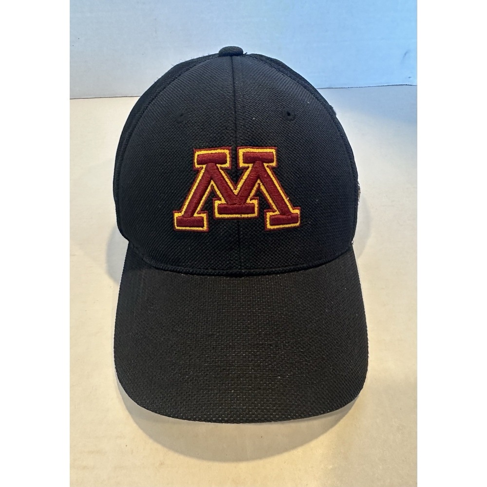 Minnesota Golden Gophers Hat Black Adjustable Unisex Captivating Headwear